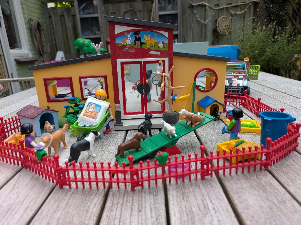 playmobil Dierenpension 71599 en wildlife wagen met leeuw, Kinderen en Baby's, Speelgoed | Playmobil, Ophalen, Complete set, Overige typen