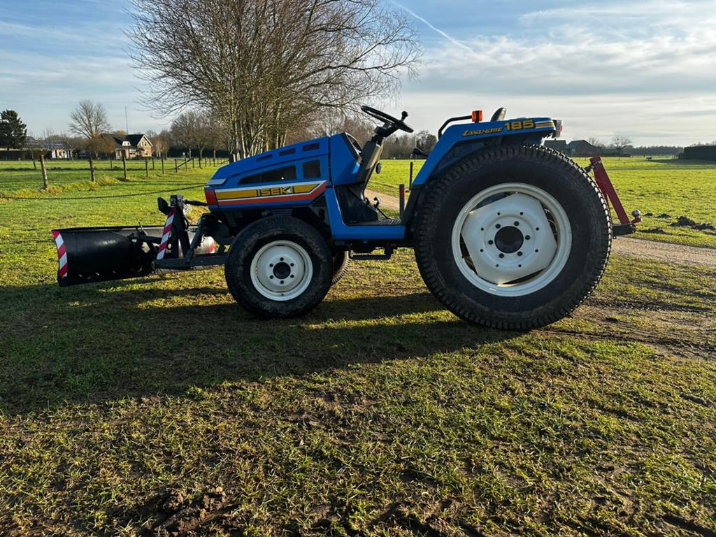 Iseki compact tractor, gebruikt, Ophalen, Gebruikt