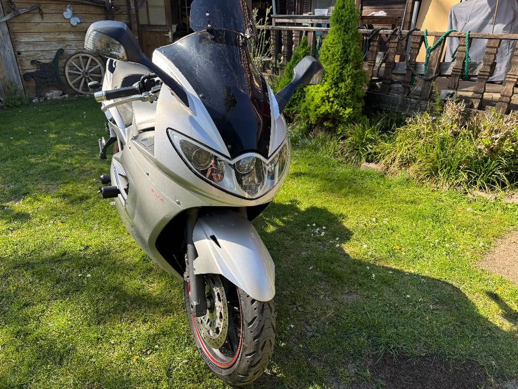 Triumph ST 1050 BJ 2008 31658 KM met.ABS. Veel voor Weinig, Motoren, Ophalen of Verzenden