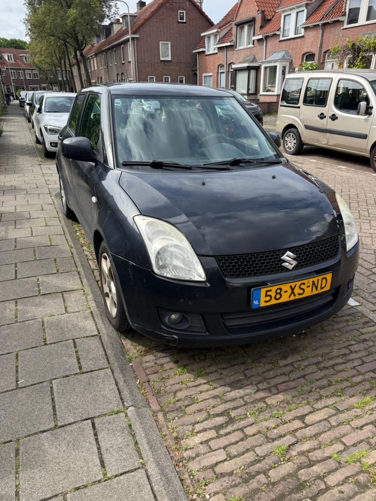 Suzuki Swift 1.3 5DRS 2007 Zwart, Auto's, Suzuki, Voorwielaandrijving, 40 €/maand, 400 kg, Origineel Nederlands