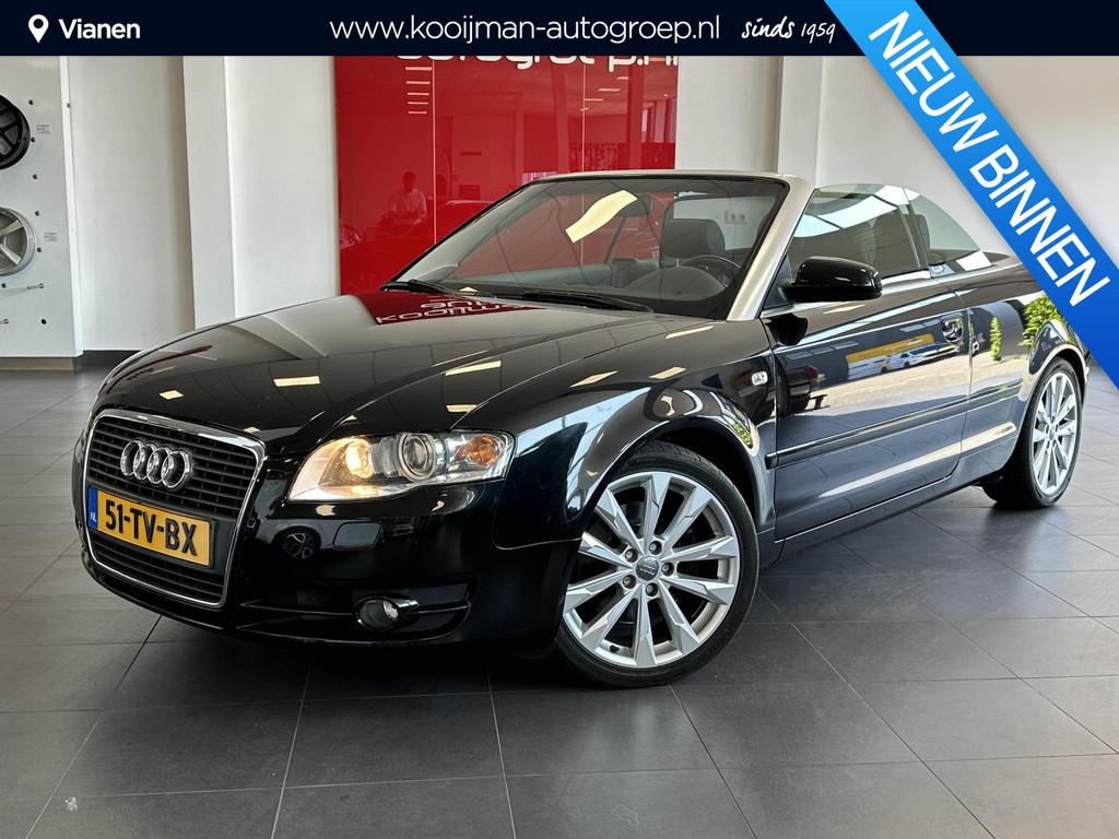 Audi A4 Cabriolet 2.0 TFSI Pro Line Exclusive, Gebruikt, Zwart, 4 cilinders, 4 stoelen