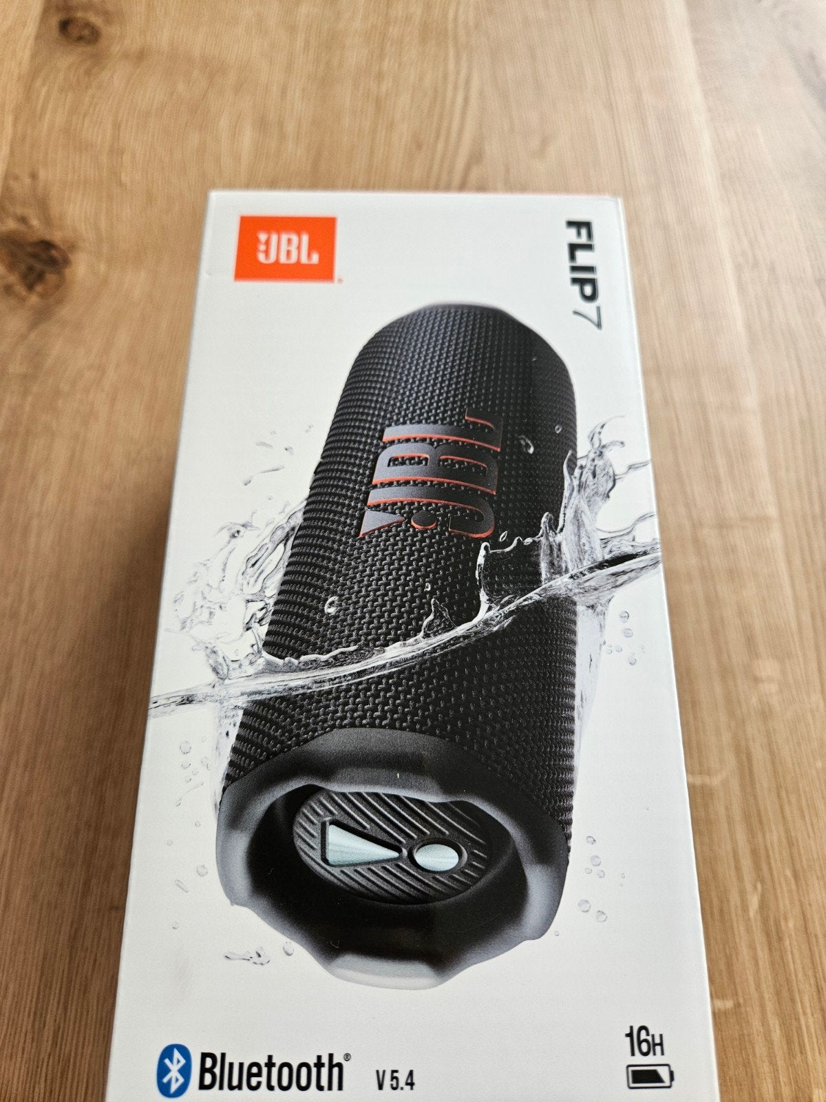 Foto 2 van JBL flip 7 speaker