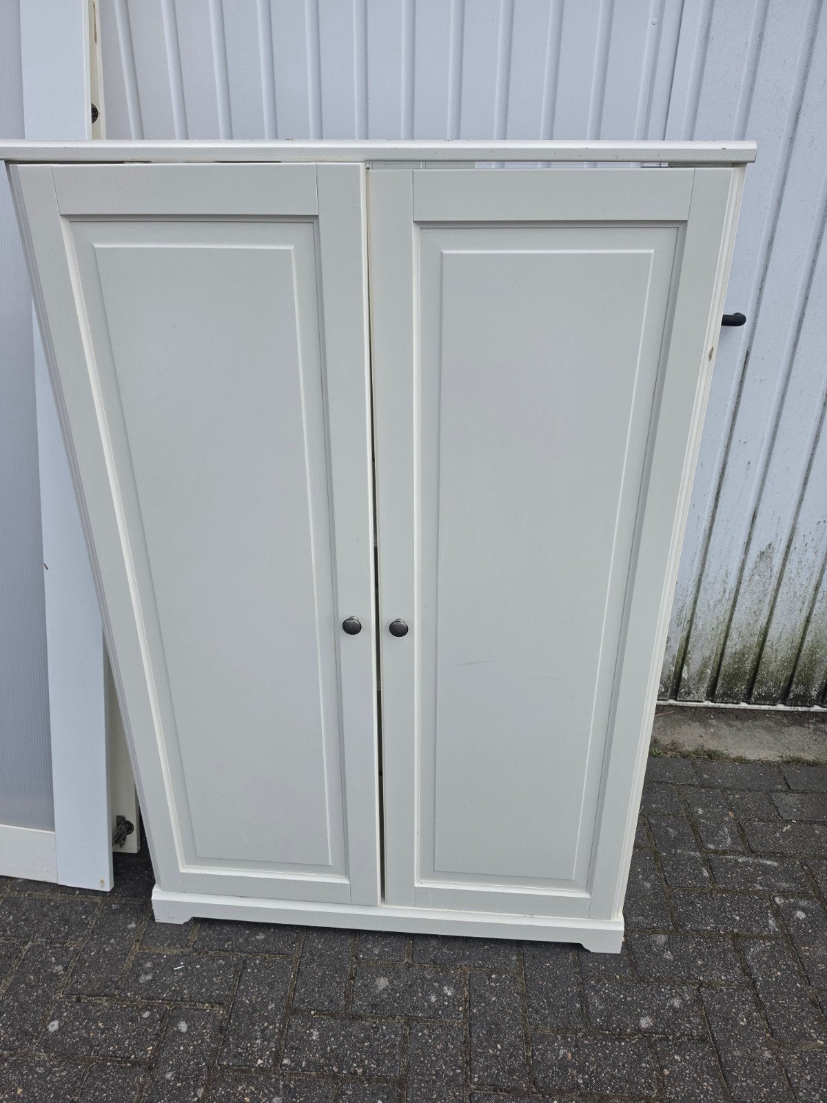 Witte kast met planken en deuren - Gebruikt, Huis en Inrichting, Kasten | Kledingkasten, Ophalen, 100 tot 150 cm, 50 tot 100 cm