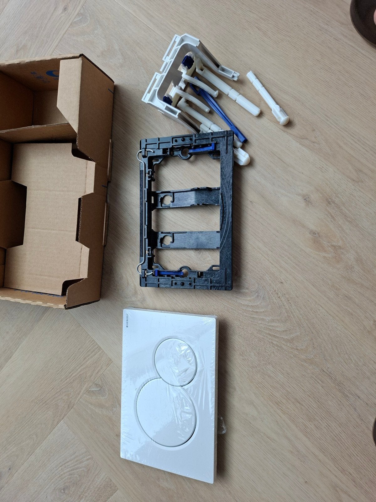 Geberit Sigma 01 bedieningspaneel wit nog in plastic, Ophalen of Verzenden, Nieuw, Toilet