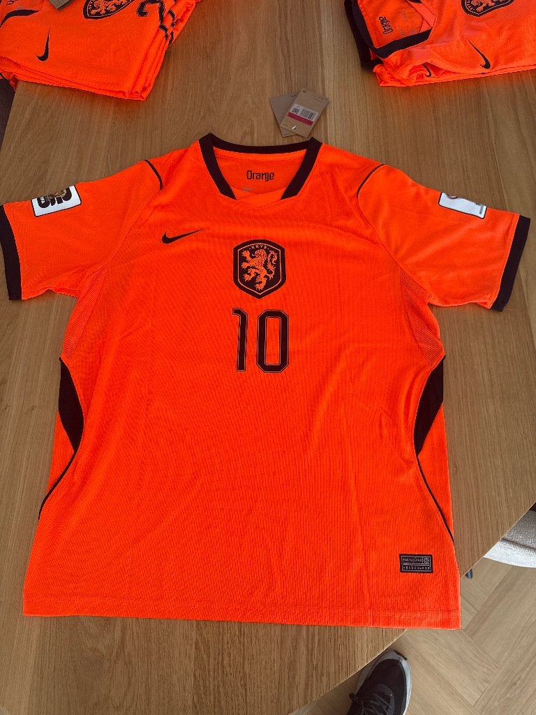 Nederlands elftal shirt L Memphis, Sport en Fitness, Voetbal, Maat L, Ophalen of Verzenden, Nieuw, Shirt