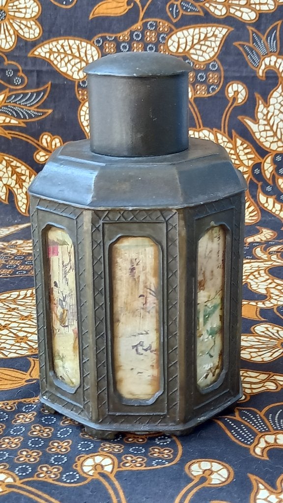 Mooie antieke Chinese theebus van verbronst tin 18 cm., Meerkleurig, China, Ophalen of Verzenden, Handgemaakt