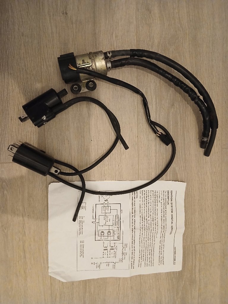 Bobines Suzuki RF600R, Motoren, Ophalen of Verzenden, Gebruikt
