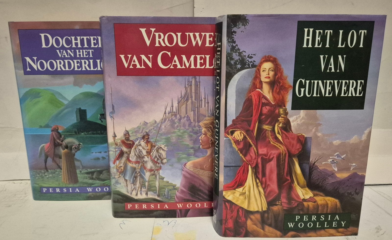 Persia Woolley Guinevere Trilogie geb+ omsl, Ophalen of Verzenden, Gelezen