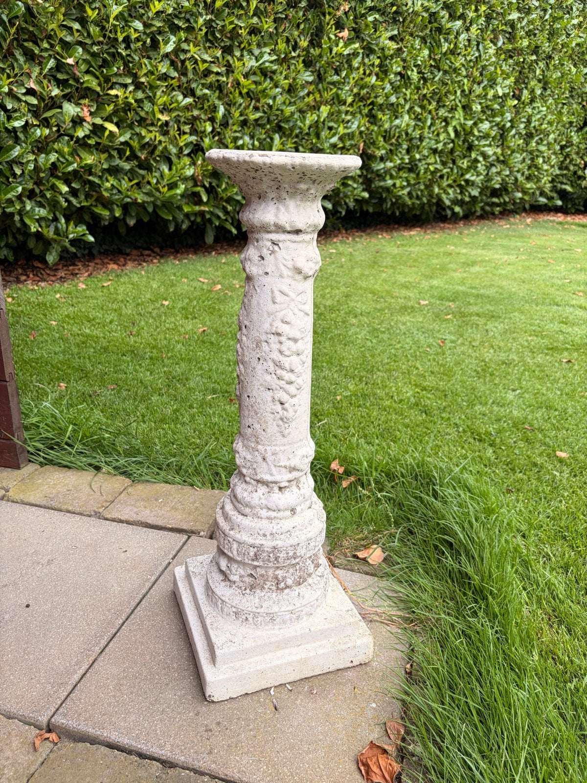 Stoere witte stenen pilaar voor tuin of interieur, Huis en Inrichting, Ophalen, Gebruikt