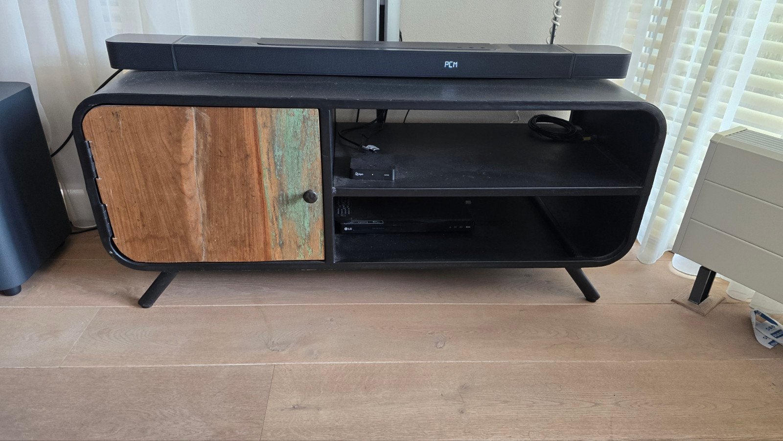 Retro Industrieel TV-meubel - Zwart Staal & Botenhout, Huis en Inrichting, 100 tot 150 cm, Minder dan 100 cm, 25 tot 50 cm, Ophalen