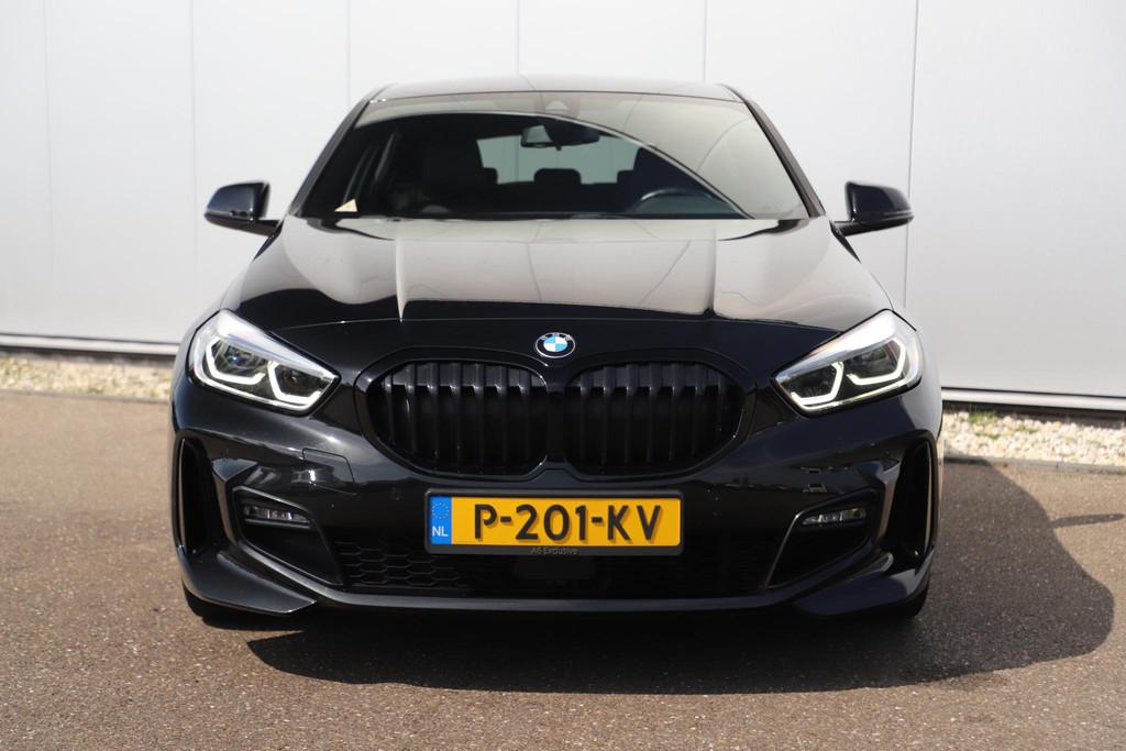 BMW 1-serie 118i Business Edition M Sport Automaat Black Opt, Auto's, BMW, Gebruikt, Met garantie (alle), Zwart, Origineel Nederlands