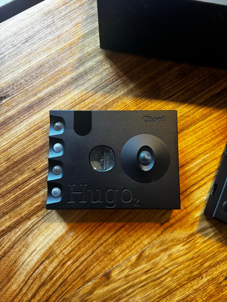 Chord Hugo 2 DAC en SBooster voeding, Audio, Tv en Foto, Converters, Ophalen of Verzenden, Zo goed als nieuw