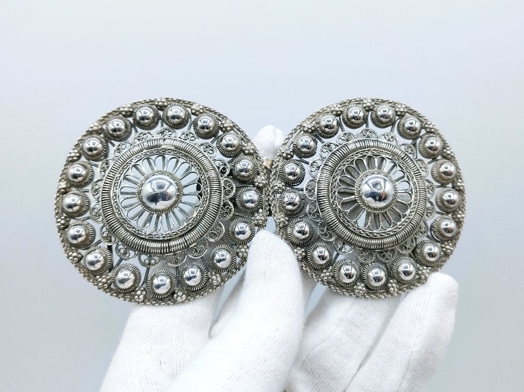 Zilveren ceintuurgesp of schorteslot, Zeeuwse klederdracht, Verzenden, Zilver, Overige typen