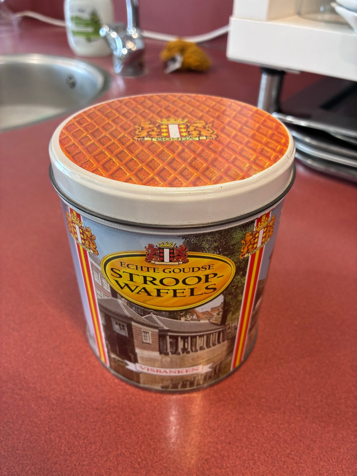 Gebruikt Stroopwafel blik met Hollandse afbeeldingen, Verzamelen, Blikken, Ophalen of Verzenden, Gebruikt, Koek(jes), Overige merken