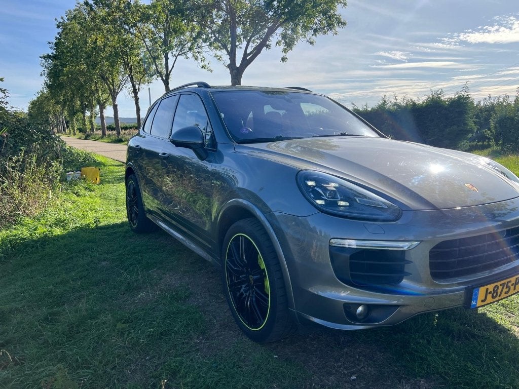 Porsche Cayenne 3.0 V6 416pk E-hybrid S Tiptronic S 2016, Auto's, Automaat, Cayenne, Zwart, 2995 cc
