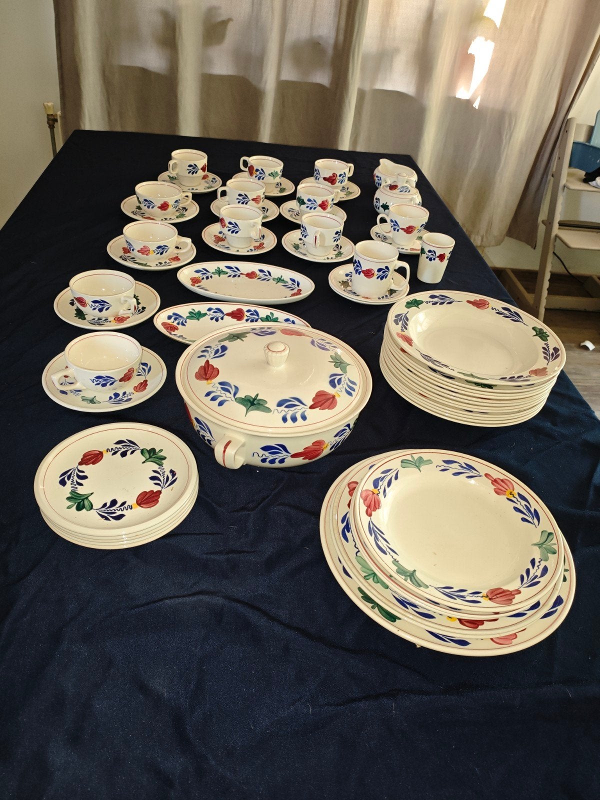 Boerenbont servies van Boch en Royal Sphinx, Ophalen