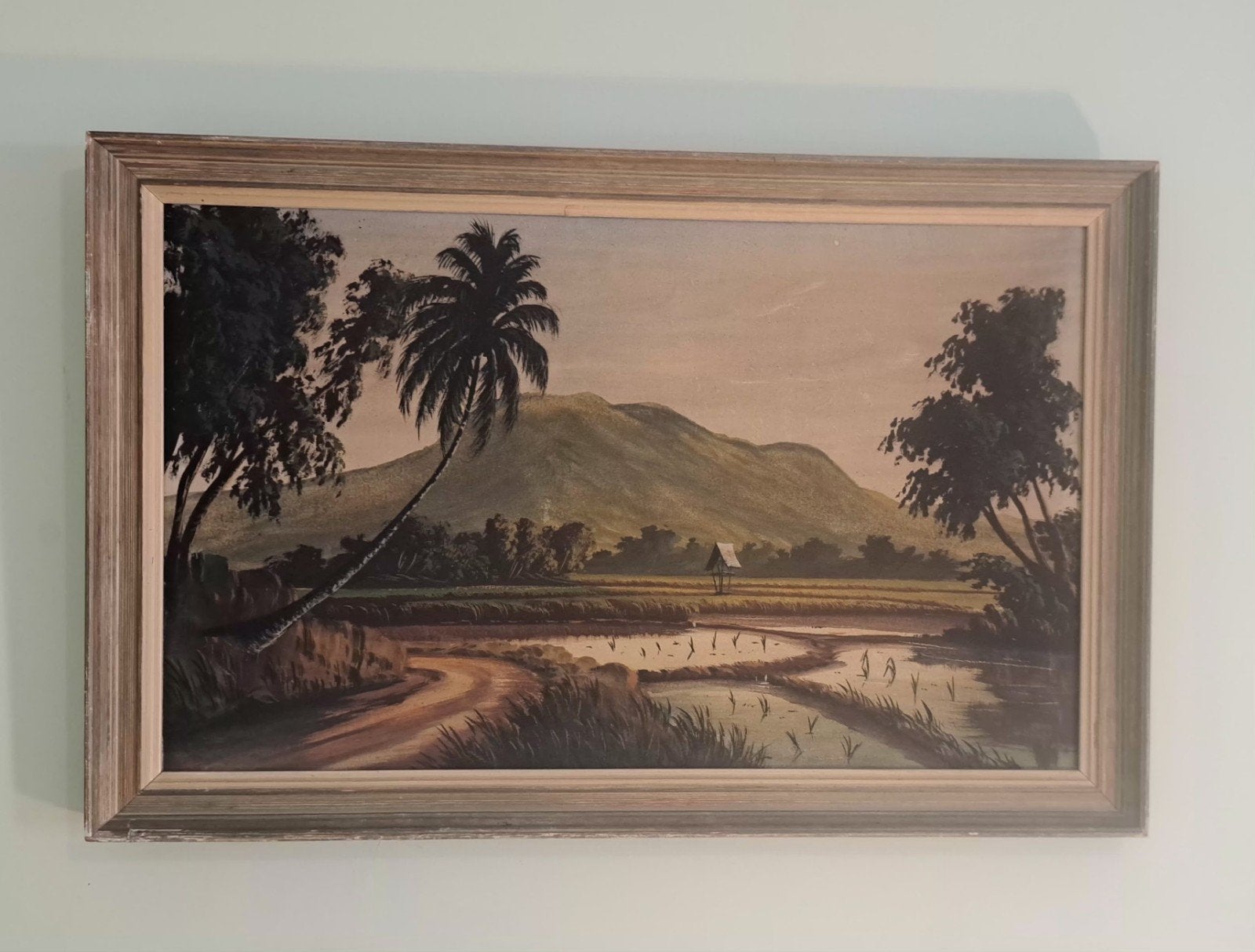 Vintage Indonesisch Landschap Schilderij 73x47 cm, Doek, Ophalen of Verzenden, Landschap, Olieverf
