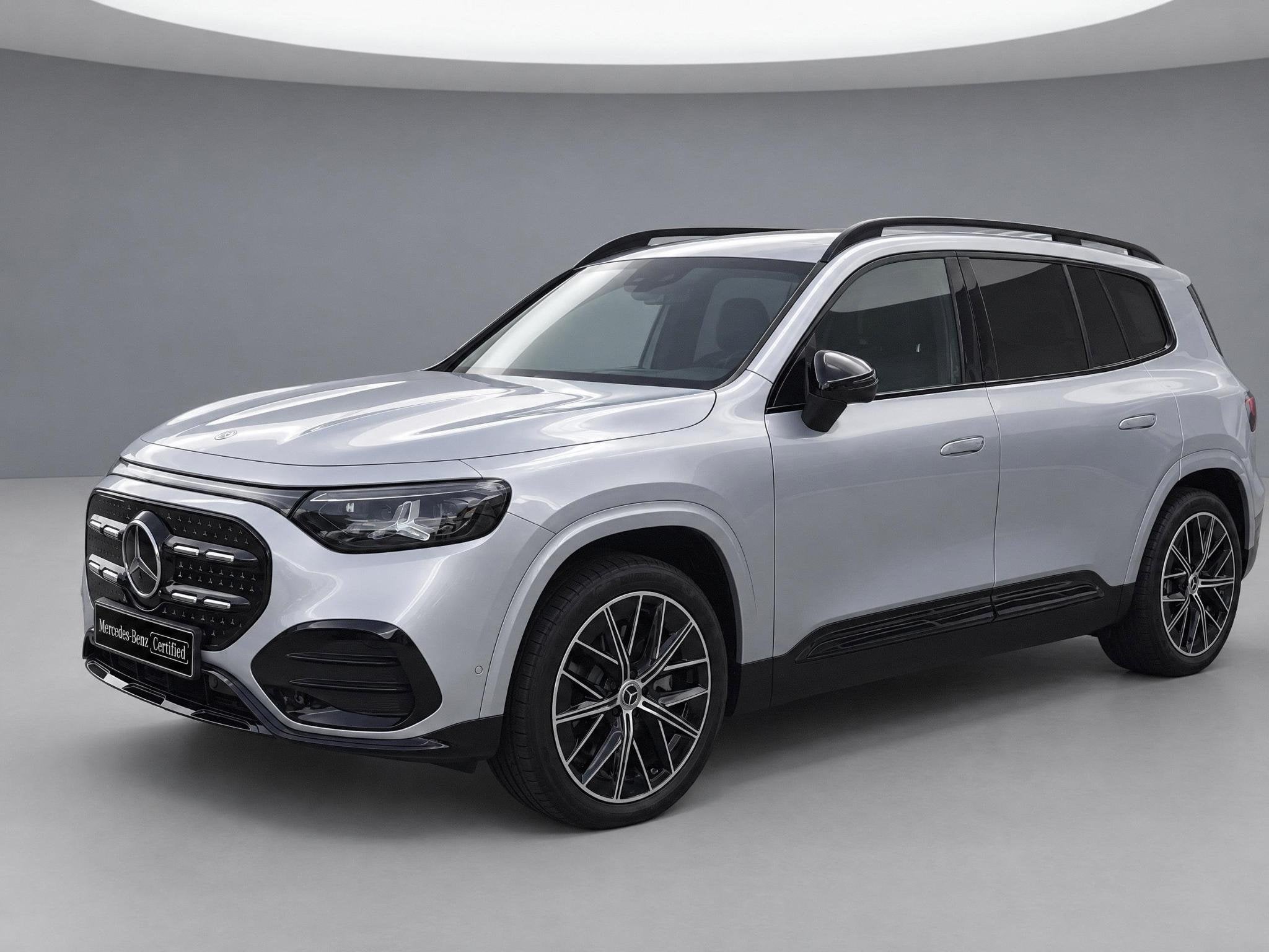 Mercedes-Benz GLB 250+ Business Solution AMG | Night Pakket, Auto's, Achterwielaandrijving, Zwart, 607 km, 2100 kg