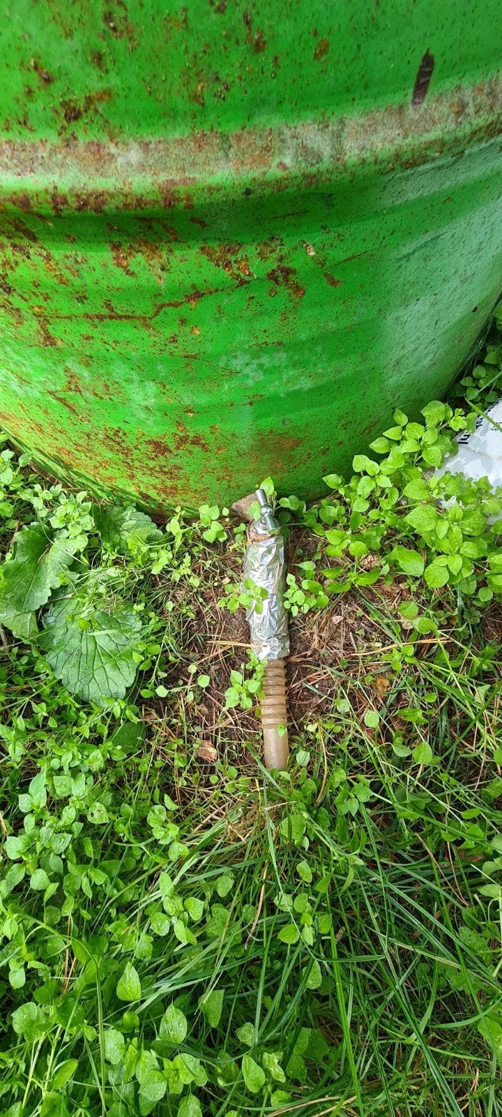 Groen petroleumvat met kraantje, Ophalen, Gebruikt