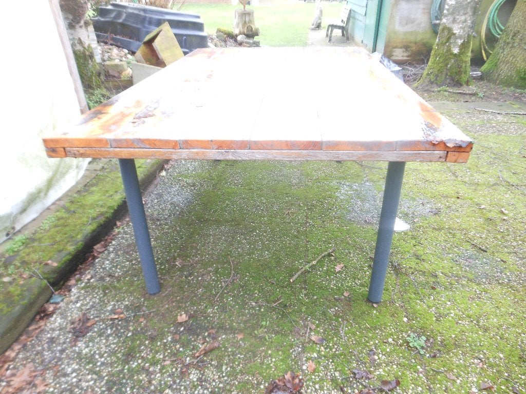 Robuuste houten tafel met verstelbare poten, Ophalen, Gebruikt, Rechthoekig, Hout