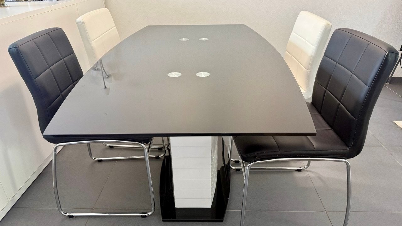Moderne eetkamerset – tafel met 4 stoelen, Ophalen, Wit, Zo goed als nieuw, Vier