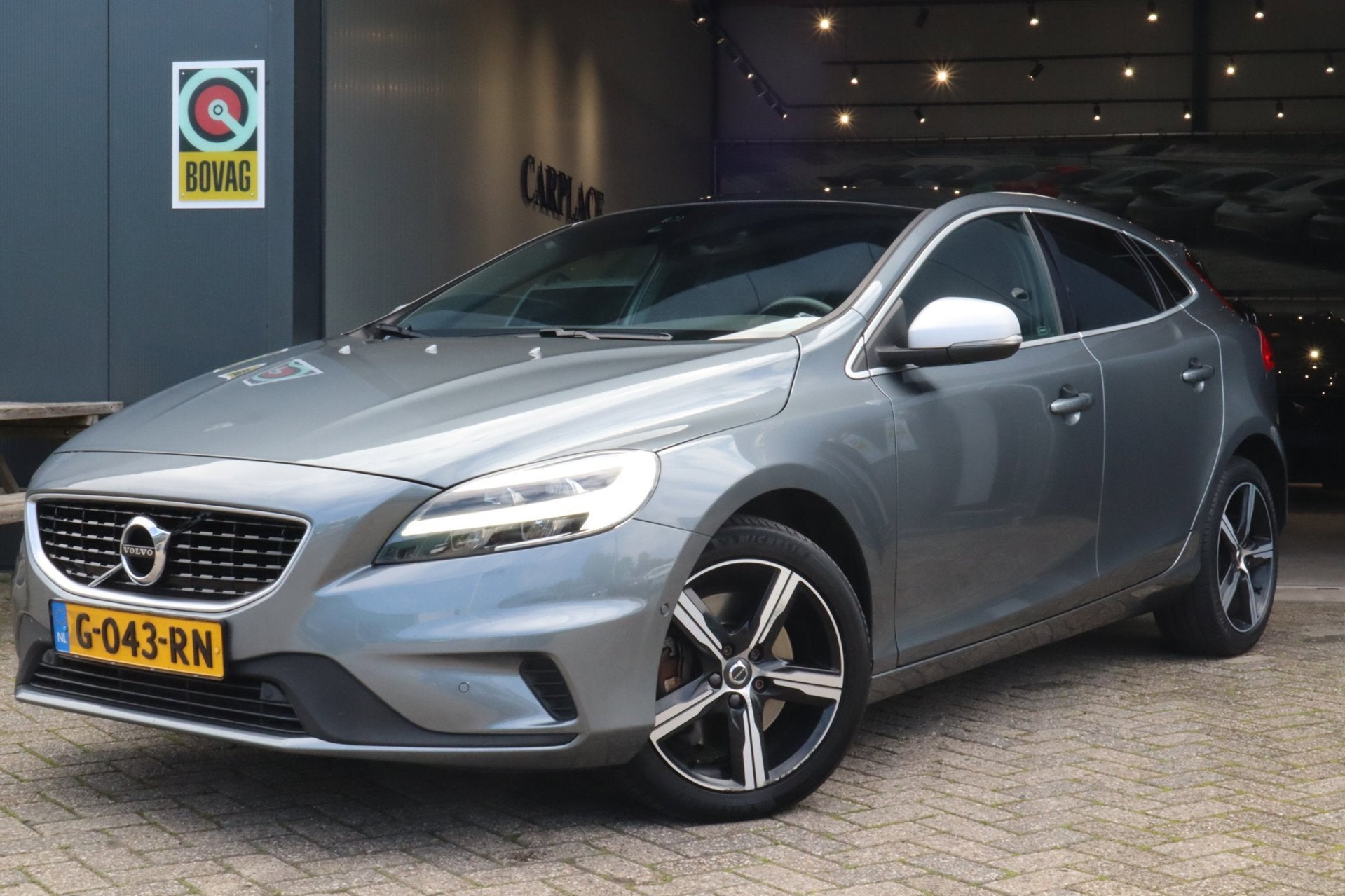 Volvo V40 1.5 T3 Polar+ Sport-Automaat-NAP, Auto's, Volvo, Stof, Euro 6, 4 cilinders, 700 kg