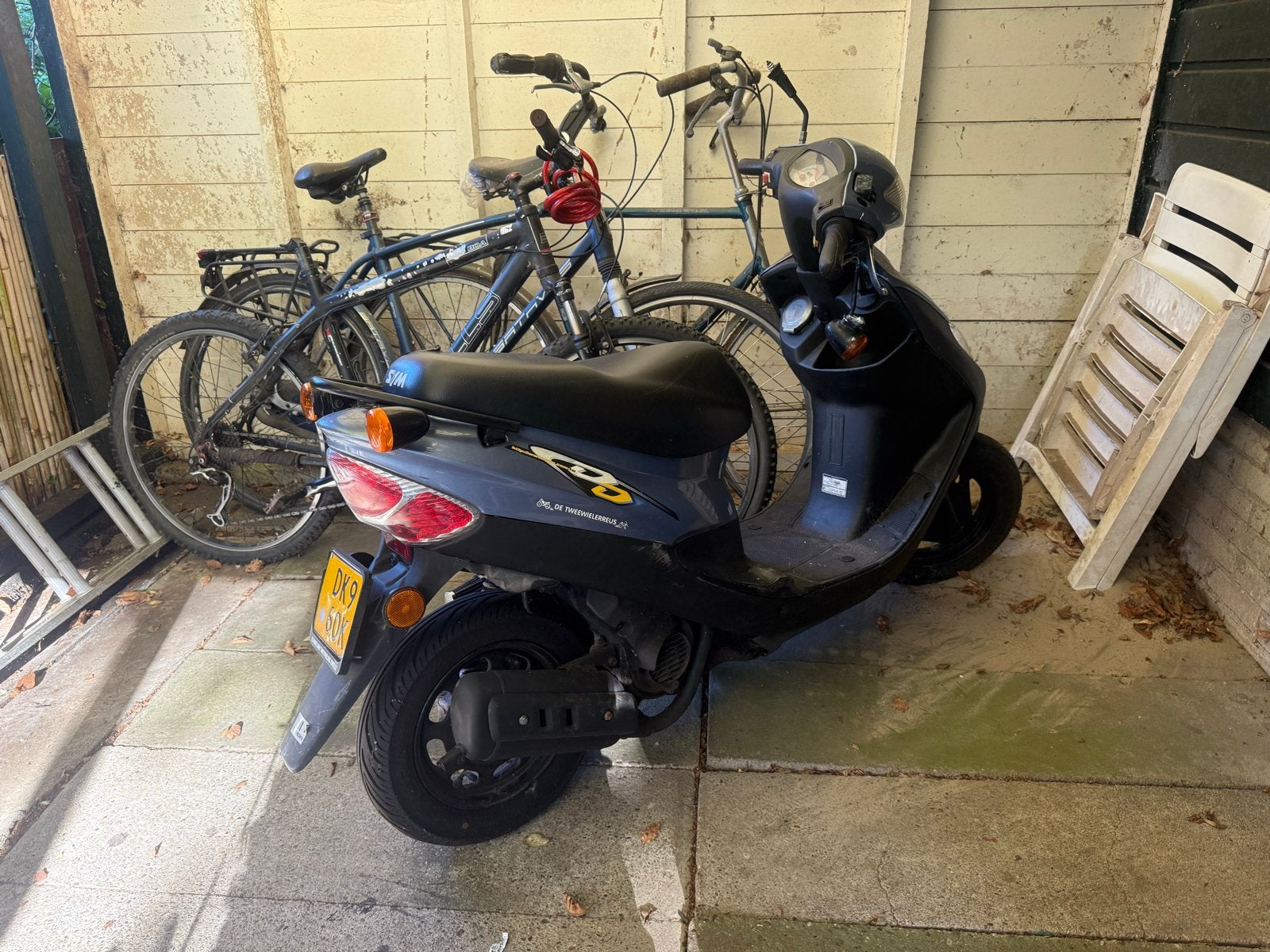 Sym scooter, niet de knapste, Ophalen, Gebruikt, Benzine