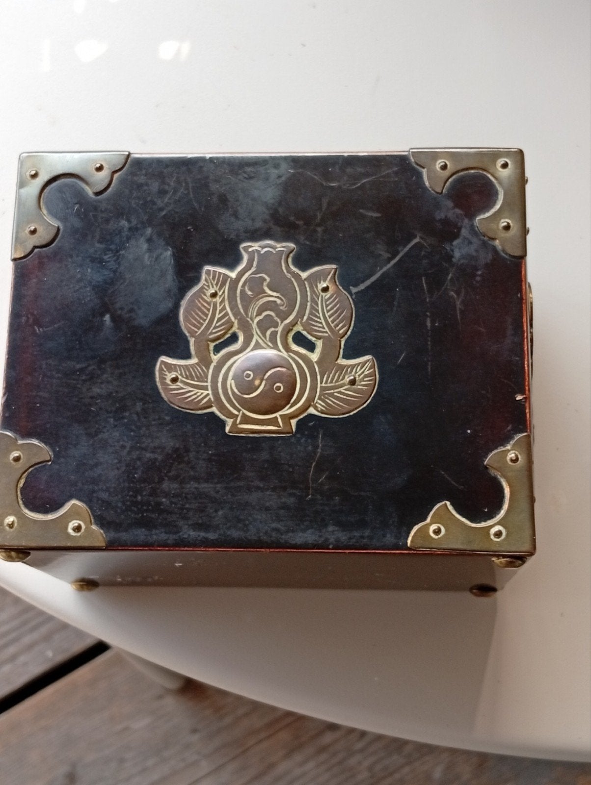 Decoratieve Chinese doos en kamerscherm, Hout, Handgemaakt, Doos, China