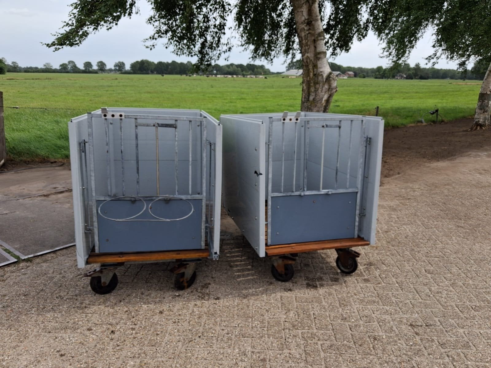 Kalver boxjes op wielen, Ophalen