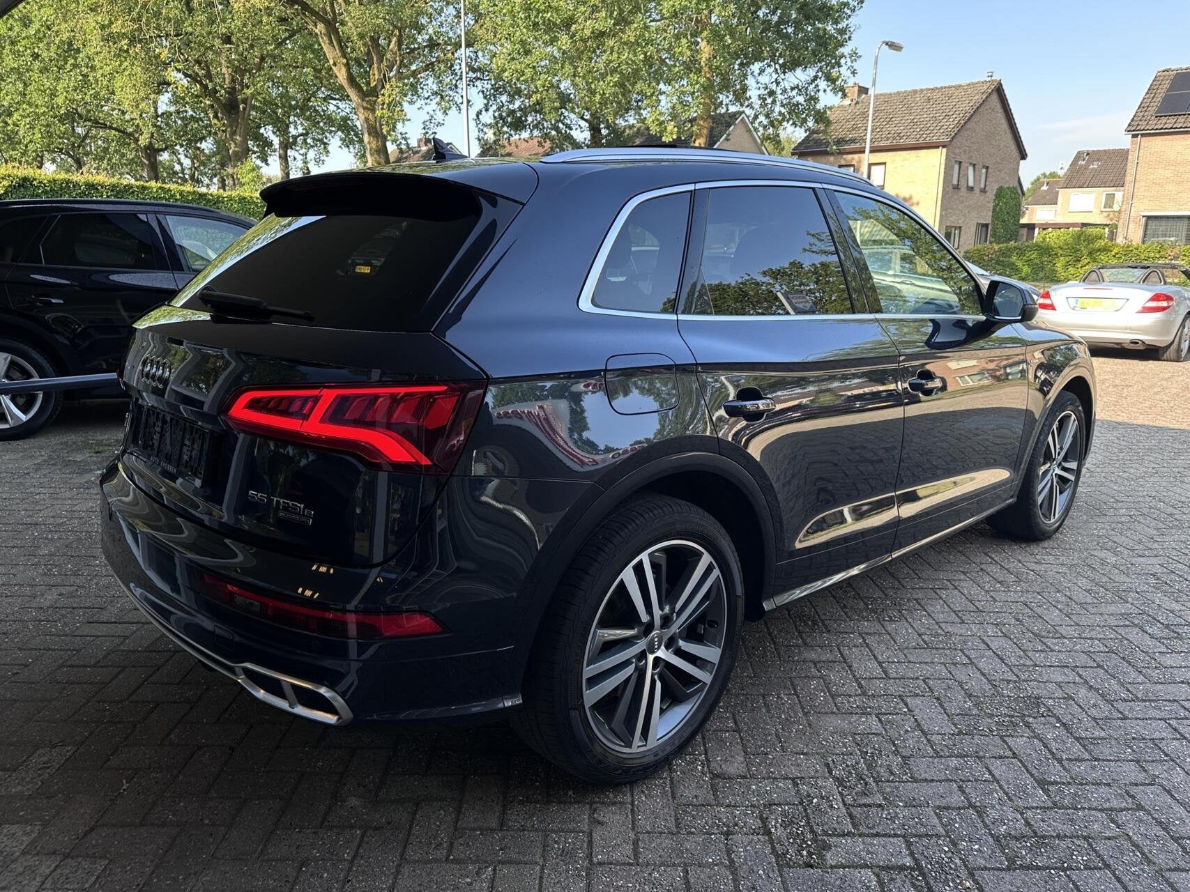 Audi Q5 55 TFSI e quattro S-Line Led, Leer, Pano, Digidash,, Automaat, 2005 kg, Gebruikt, 4 cilinders