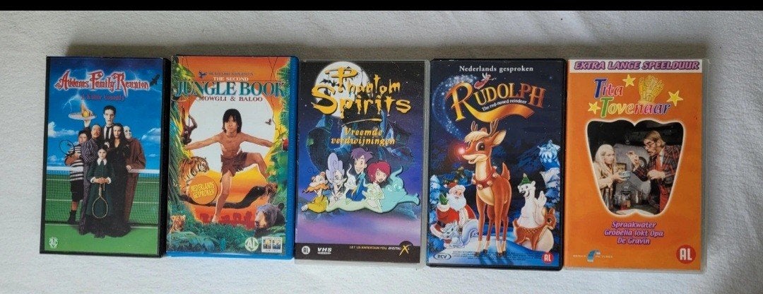 5 VHS kindervideo's, Cd's en Dvd's, VHS | Kinderen en Jeugd, Alle leeftijden, Ophalen of Verzenden, Zo goed als nieuw
