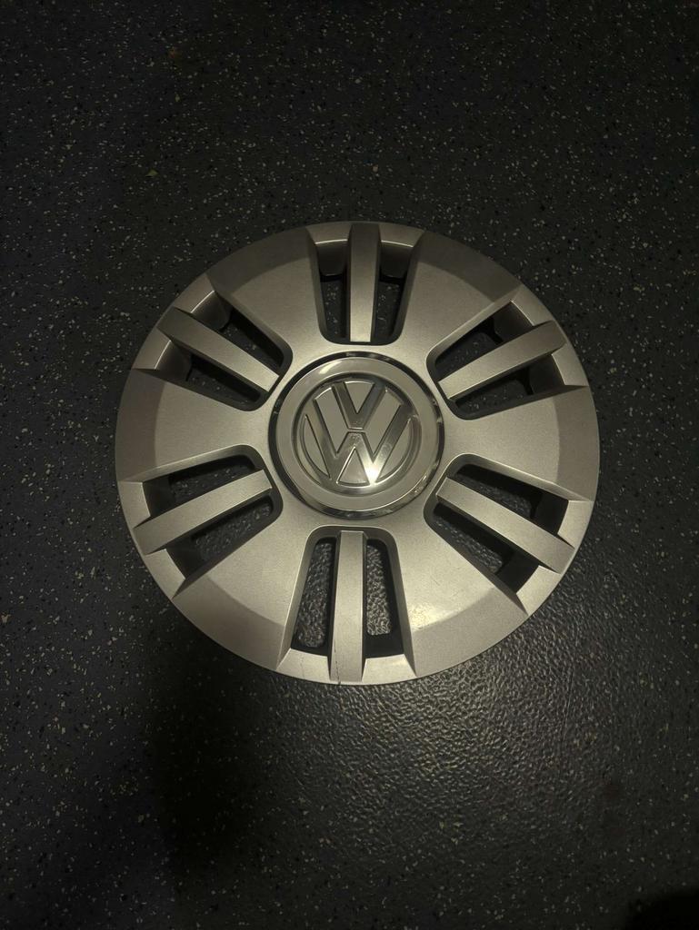 Volkswagen Up wieldoppen 4, Auto diversen, Wieldoppen, Ophalen of Verzenden, Zo goed als nieuw