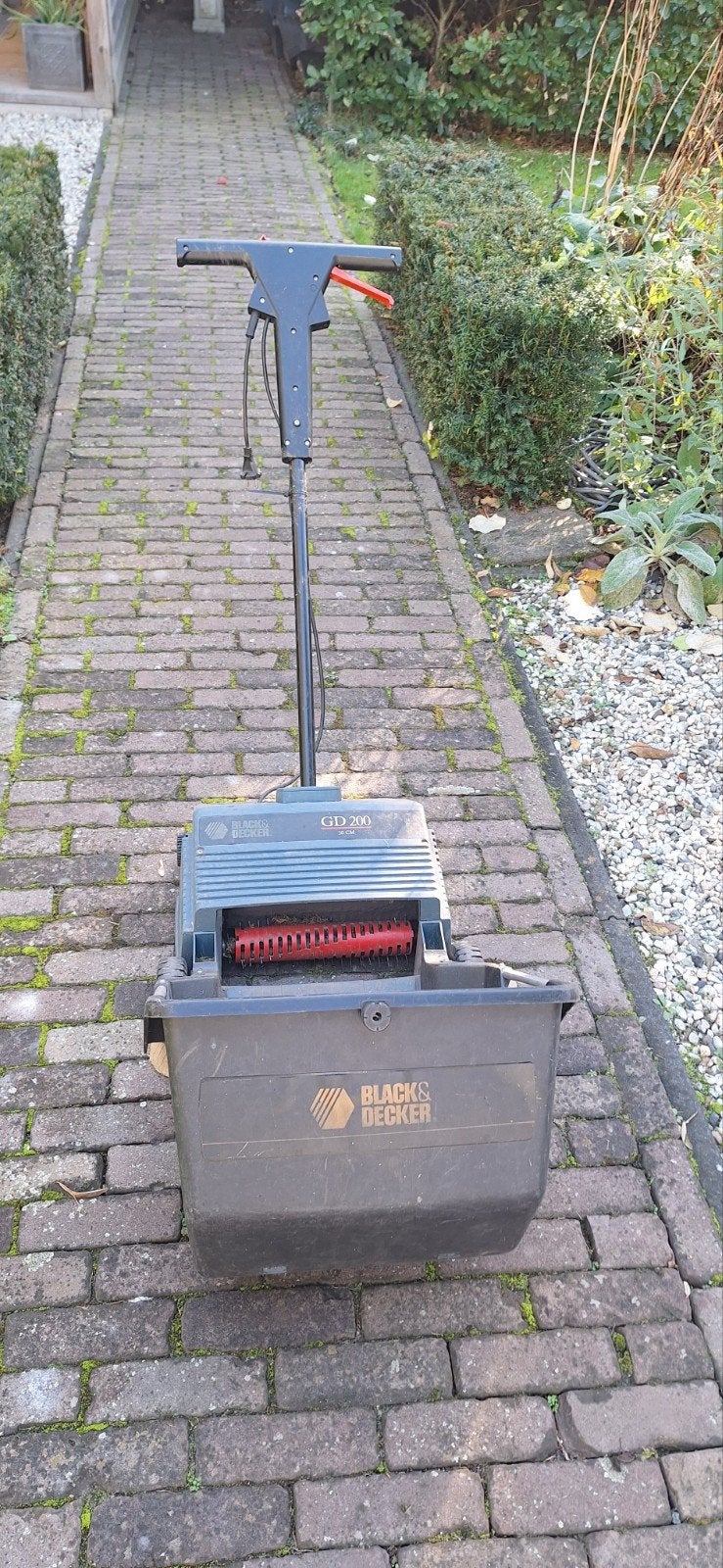 verticuteermachine, Ophalen, Gebruikt, 30 t/m 39 cm, Black & Decker