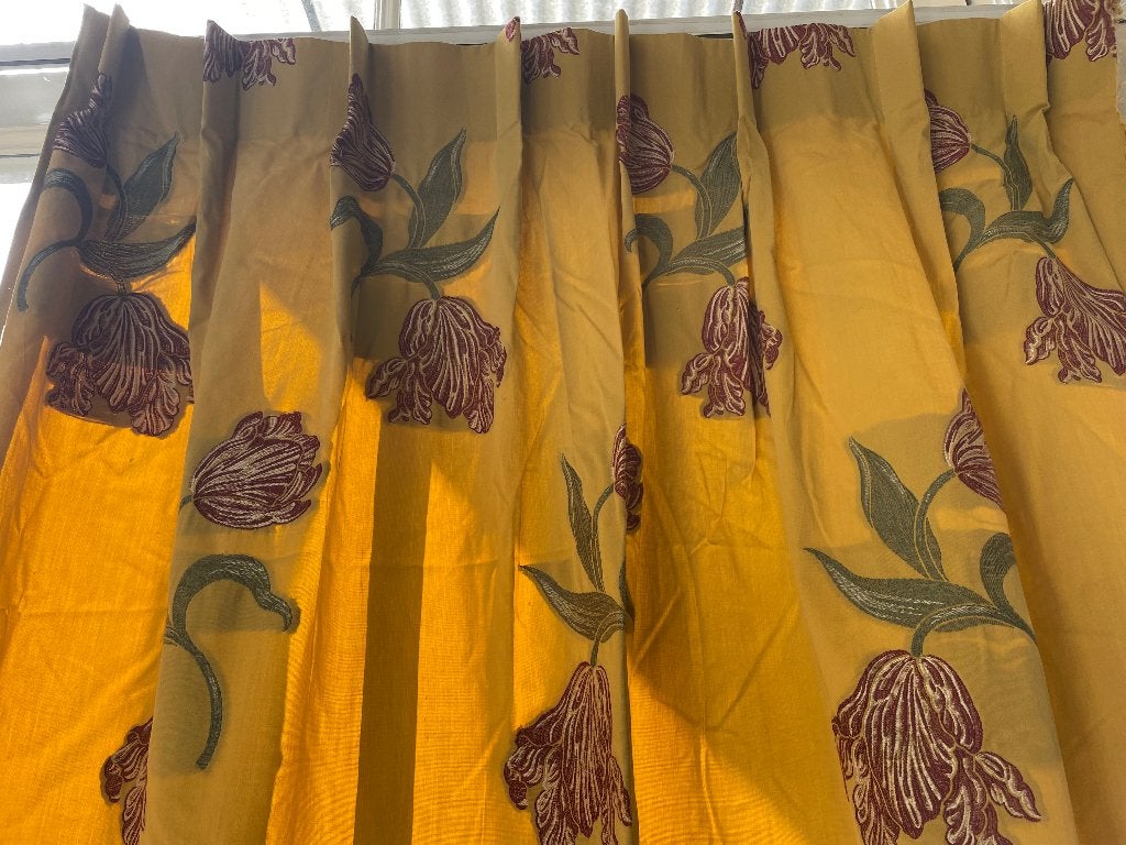 gordijnen geel  met geborduurd tulpenpatroon overgordijn, Ophalen, Overige materialen, Plooiafwerking, ??