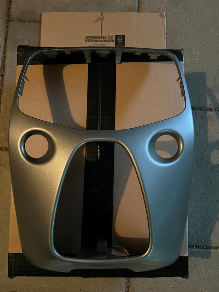 Dashboardpaneel, radio omlijsting Peugeot 108, C1, Aygo, Ophalen of Verzenden, Gebruikt, Citroën