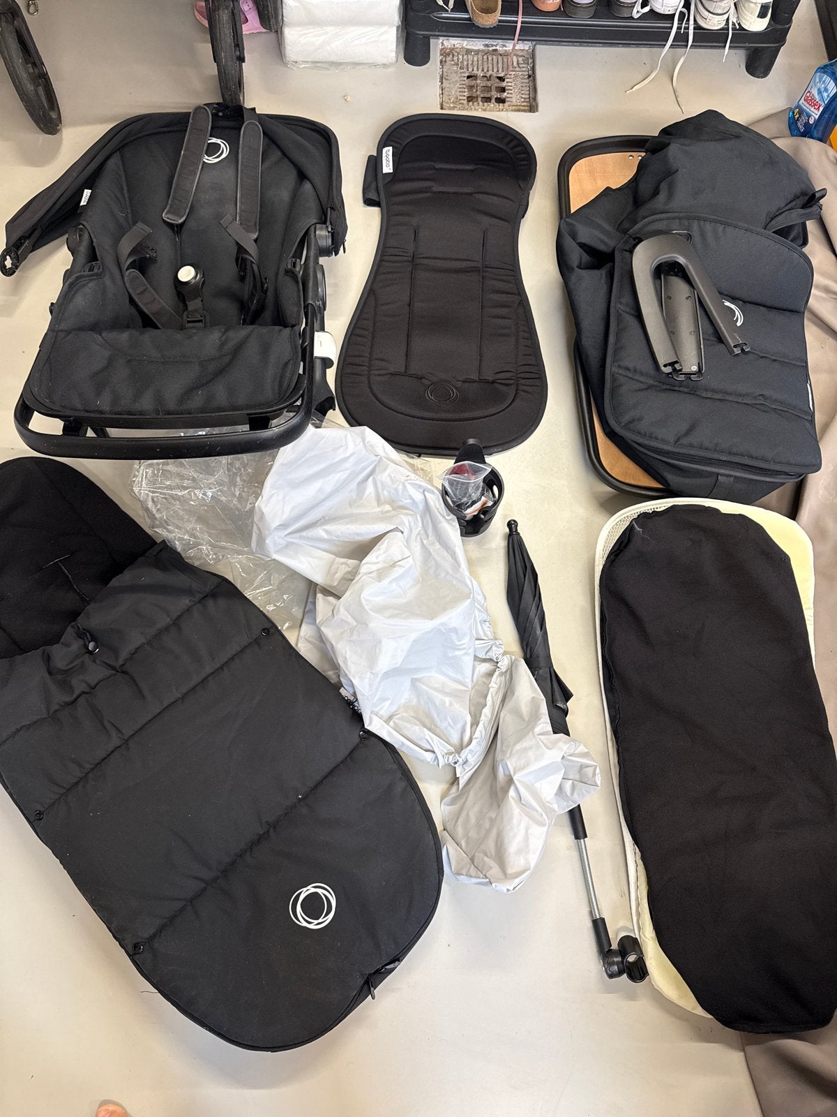 Bugaboo Fox Kinderwagen Zwart - Compleet met accesoires, Gebruikt, Bugaboo, Verstelbare duwstang, Ophalen