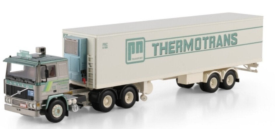 WSI VOLVO F10 + KLASSIEKE KOEL TRAILER - NYHOLM, Hobby en Vrije tijd, Modelauto's | 1:50, Wsi, ., Nieuw, Ophalen of Verzenden