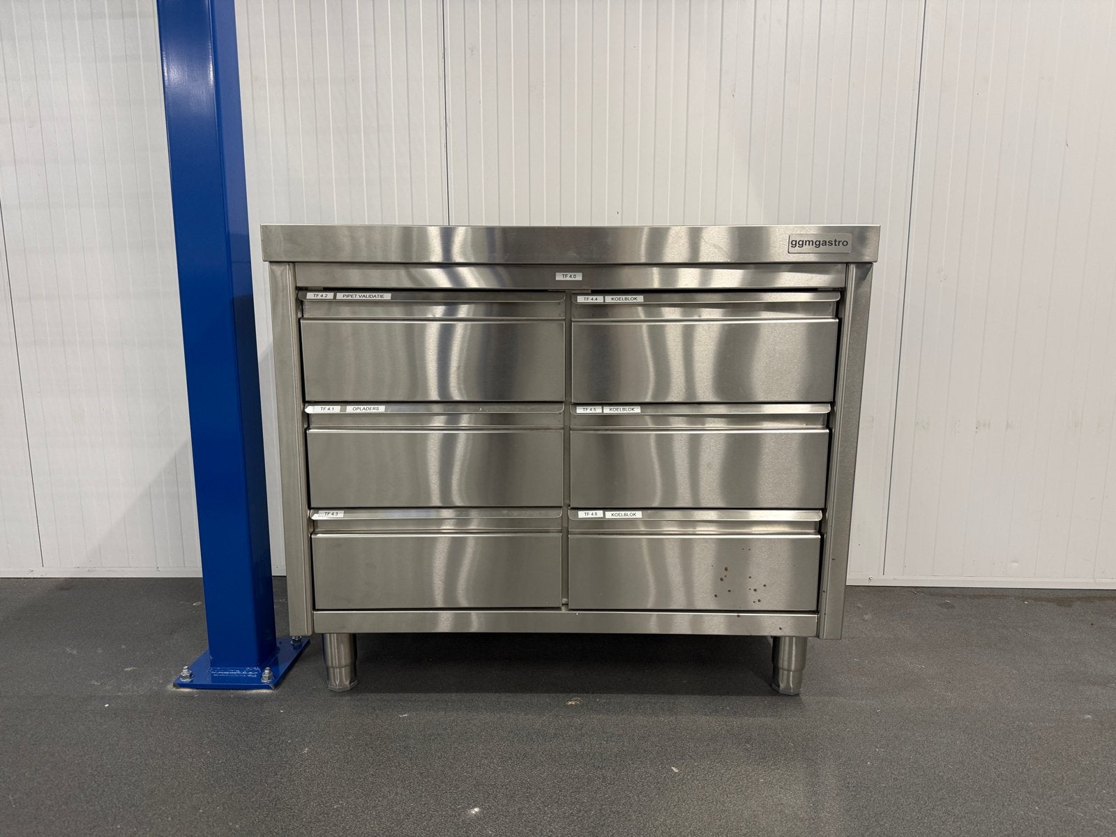 GGM Gastro RVS premium ladenkast 1000x600, Ophalen, Gebruikt, RVS Meubilair