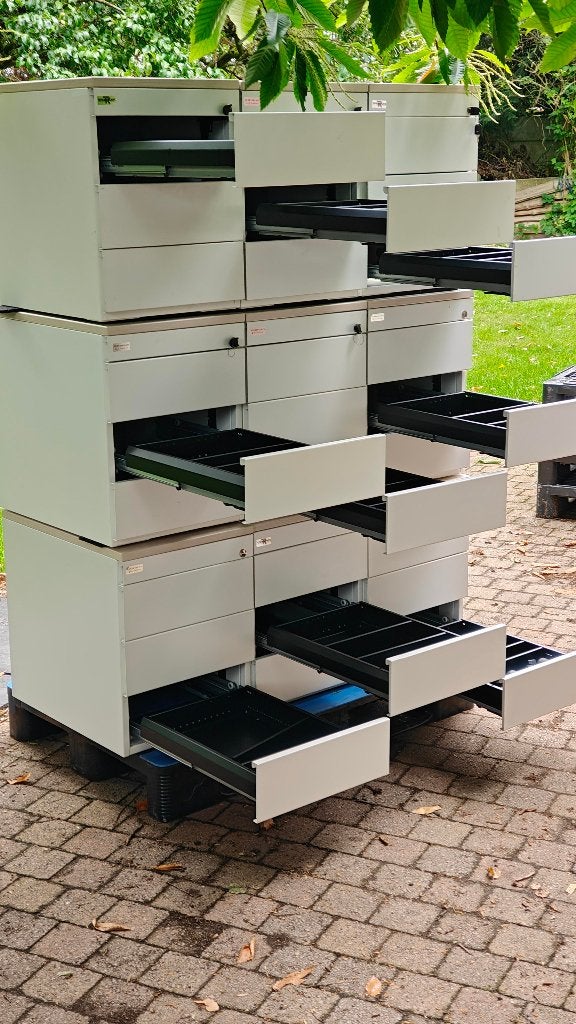 9 stalen ladeblokken voor hobby gereedschap werkbank kantoor, Ophalen, 50 tot 100 cm, Zo goed als nieuw, Minder dan 100 cm