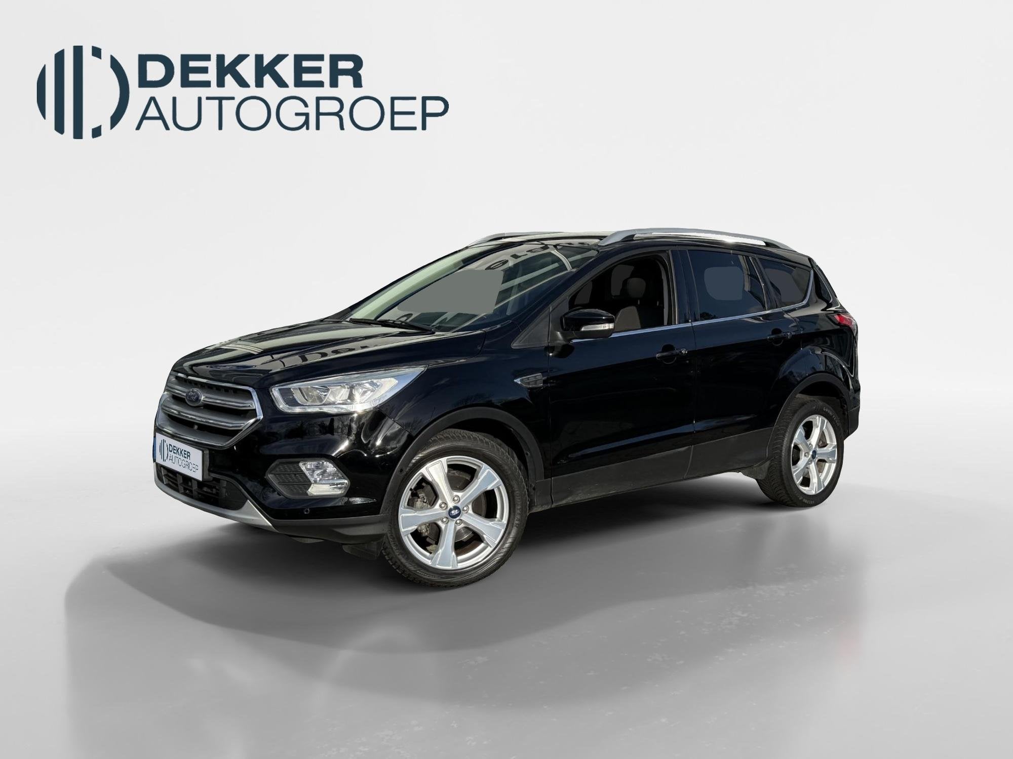 Ford Kuga 1.5 EcoBoost Titanium, Auto's, Voorwielaandrijving, Euro 6, 4 cilinders, Leder en Stof
