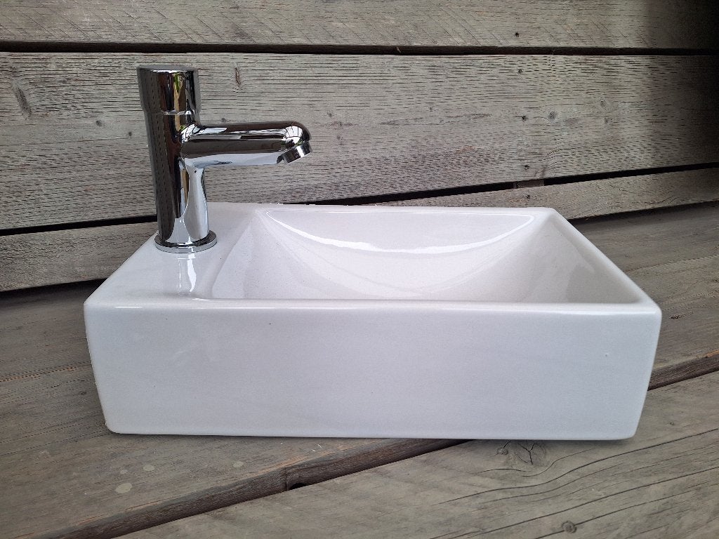 Sphinx toilethoekwastafeltje, Sifra drukknopkraan chroom., Ophalen, Zo goed als nieuw, Chroom, Wastafel
