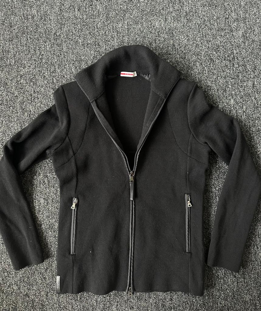 Prada cardigan, Ophalen of Verzenden, Zo goed als nieuw, Maat 46 (S) of kleiner, Zwart