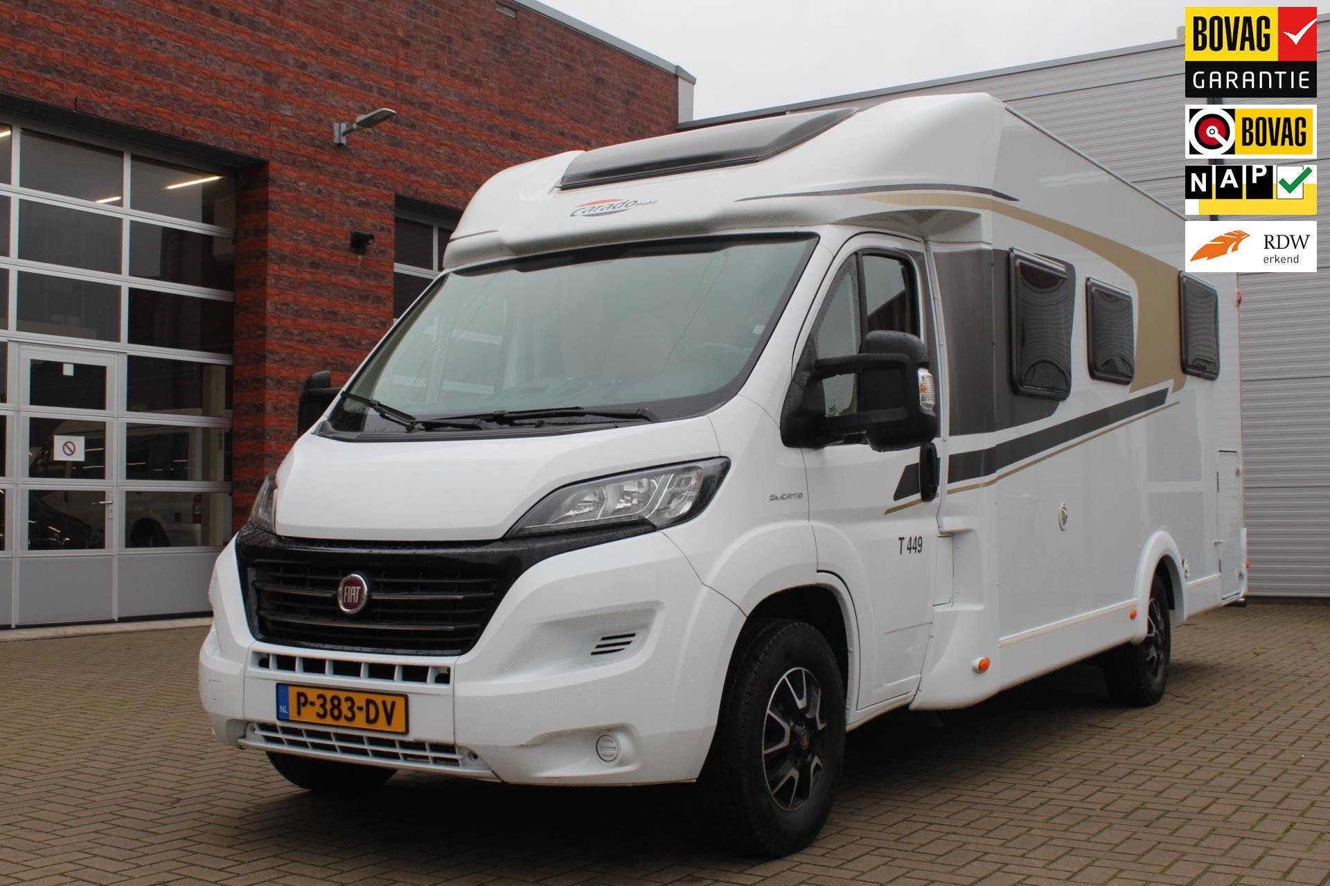 Capron T Carado T449 Queensbed/Dakairco/LMV, Caravans en Kamperen, ESP-stabiliteitscontrole, Airconditioning, Elektrische ramen