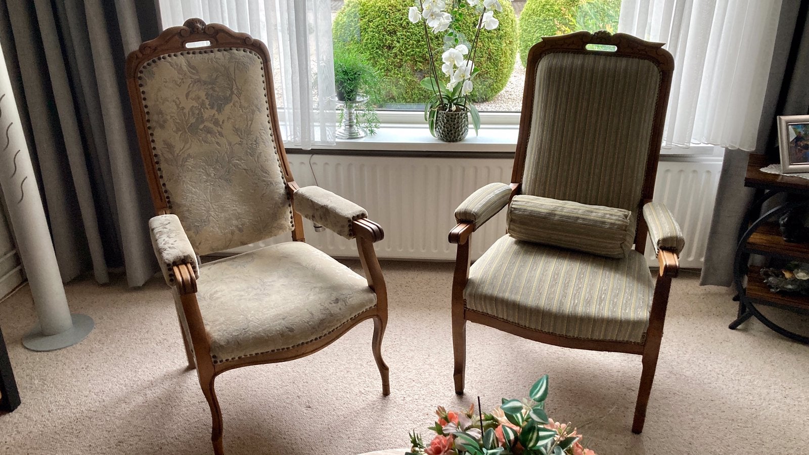 Oma en Opa stoel, Ophalen