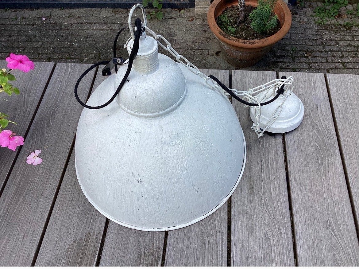 Industriële hanglamp - Wit metaal, Ophalen of Verzenden, Zo goed als nieuw, Metaal, E27 (groot)