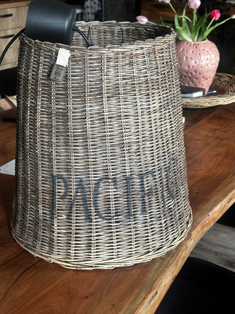 Riviera maison lampenkap, Ophalen, Zo goed als nieuw, Rond, 25 tot 50 cm