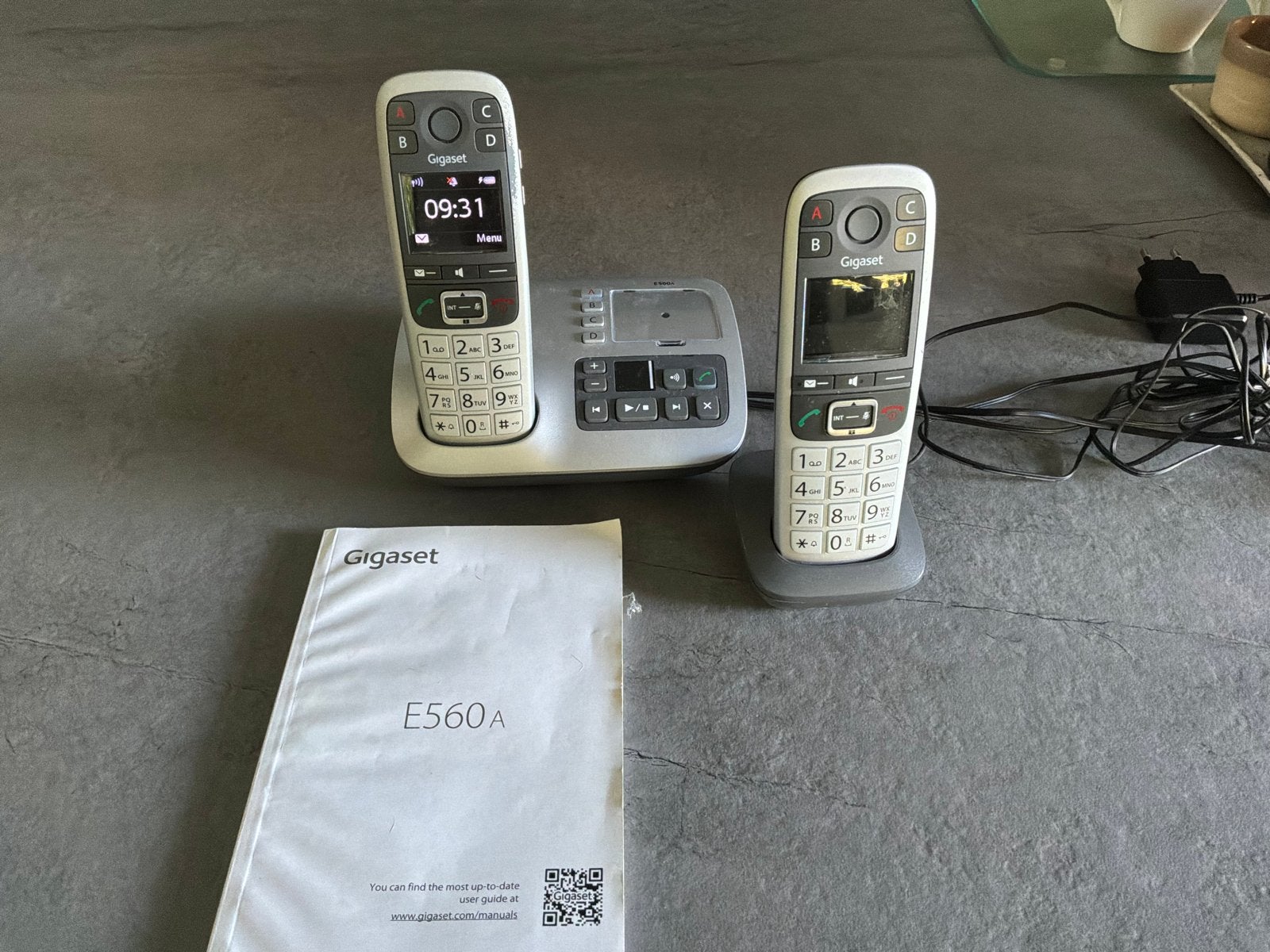 Gigaset E560A draadloze telefoon met twee handsets, Ophalen of Verzenden, Gebruikt, 2 handsets