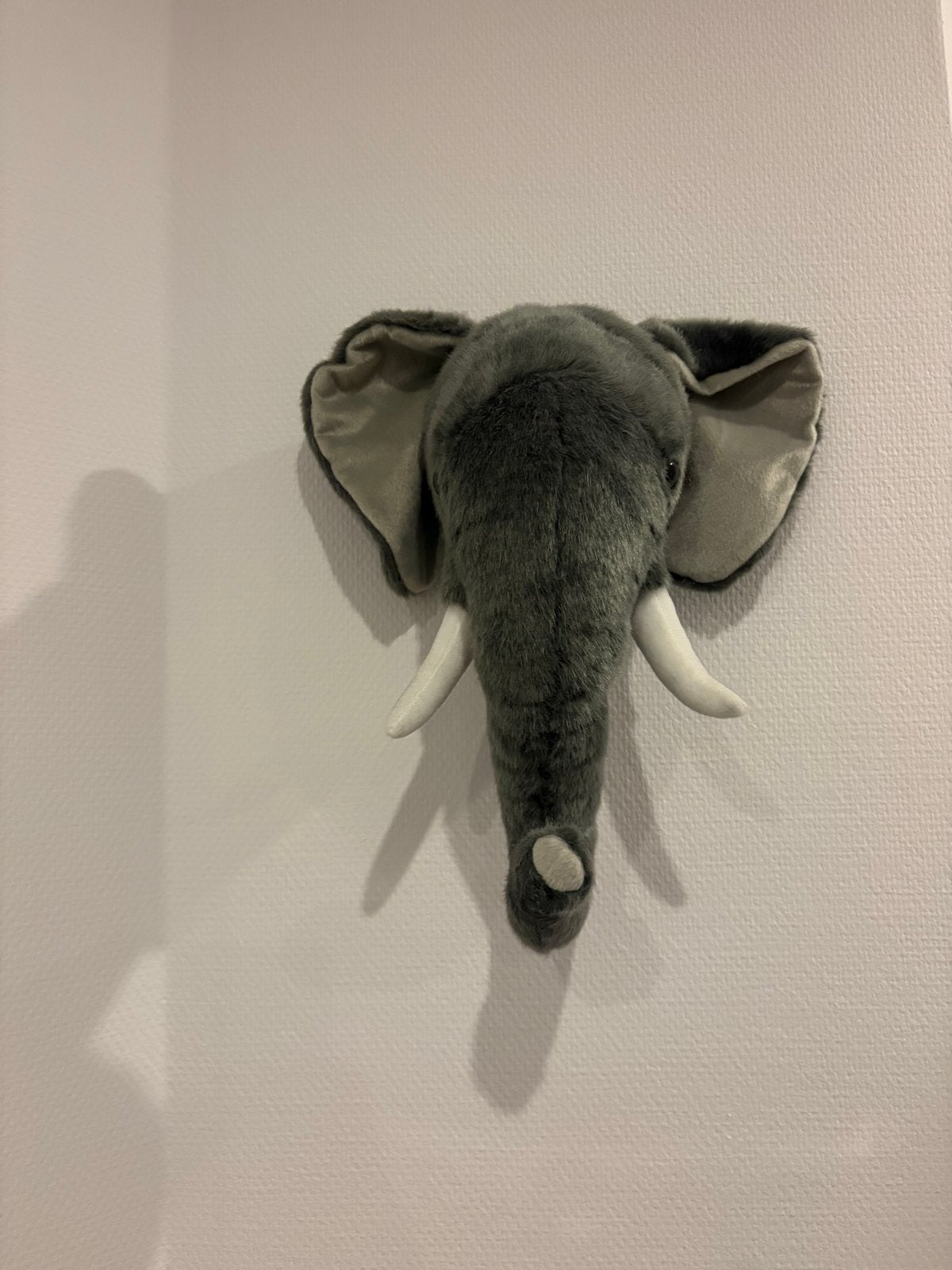 Leuke pluche olifantenkop voor aan de muur, Ophalen, Zo goed als nieuw, Grijs, Textiel