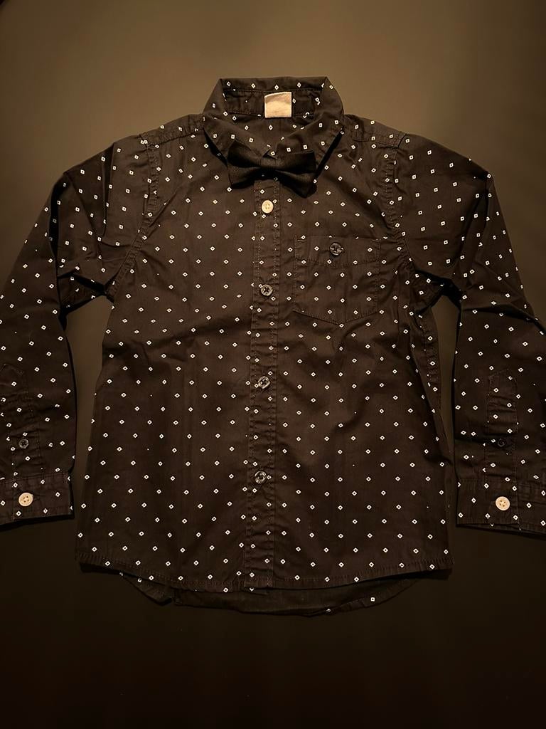 Nette blouse maat 110/116 Hema, met strikje, Ophalen of Verzenden, Zo goed als nieuw, Jongen, Overhemd of Blouse