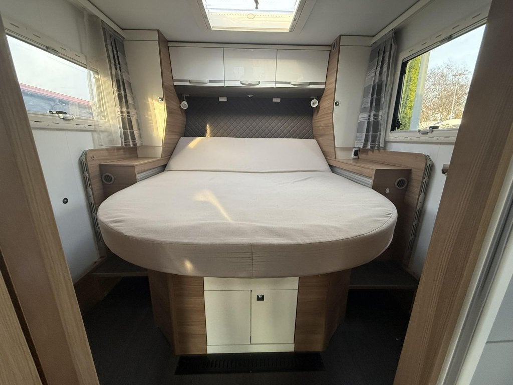 Adria Matrix Supreme 670 SC AUTOMAAT | LEVELSYSTEEM | BOMVOL, Automaat, Standaard zit, Adria Mobil, Fiat